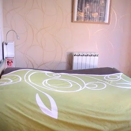 Le Castel De Larralde 3*