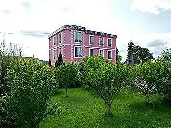 Le Castel De Larralde 酒店 3*