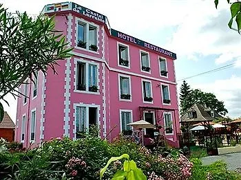 Le Castel De Larralde Otel Assat