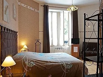 Le Castel De Larralde 3*