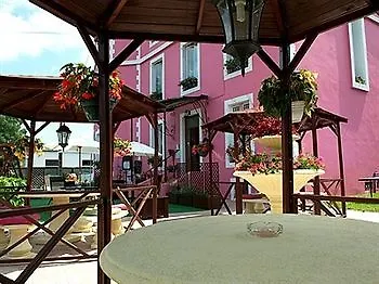 Otel Le Castel De Larralde